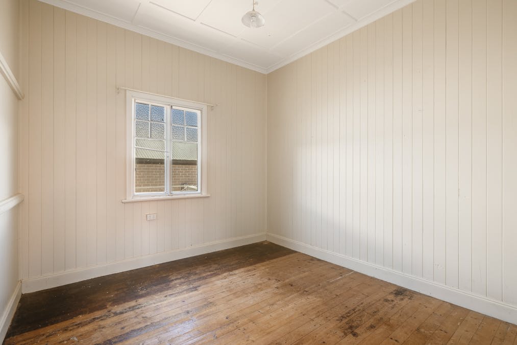 24 Payne Street, Wilsonton, QLD, 4350 - Image 6