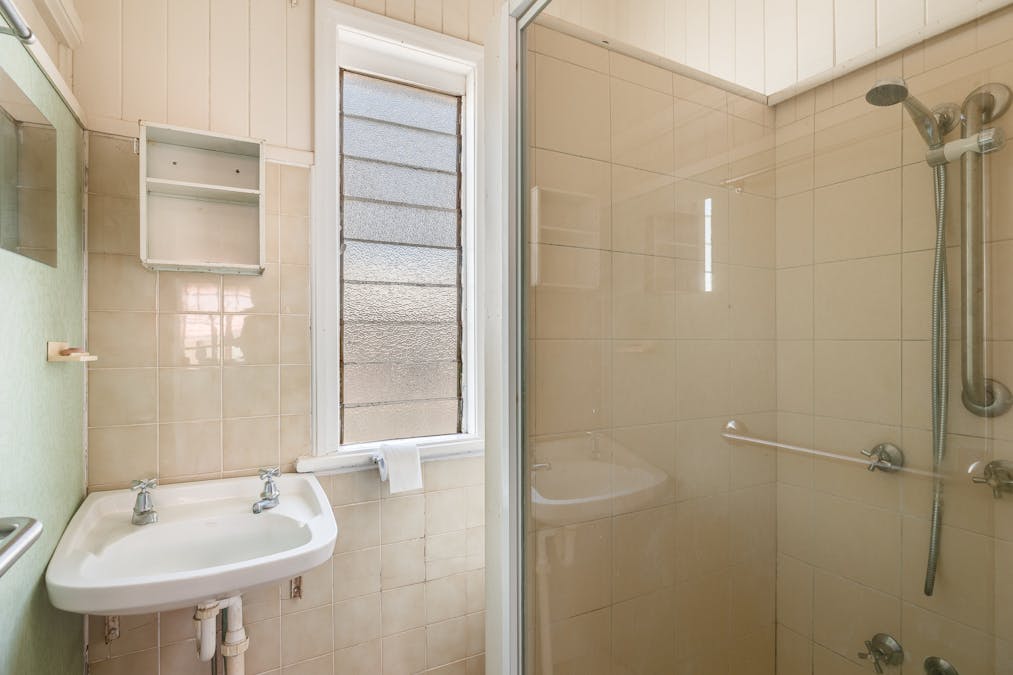 24 Payne Street, Wilsonton, QLD, 4350 - Image 8