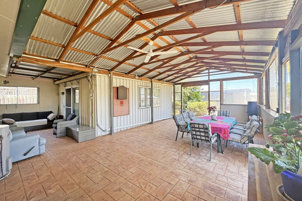 132 Burton Road, Castletown, WA, 6450 - Image 11