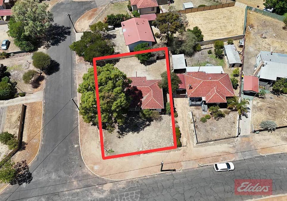 1 Ashworth Crescent, Narrogin, WA, 6312 - Image 2