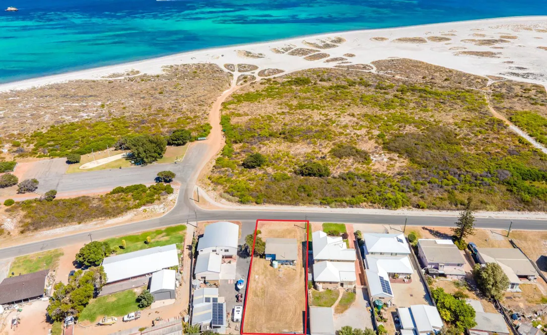 20 Corunna Road, Cervantes, WA, 6511 - Image 2