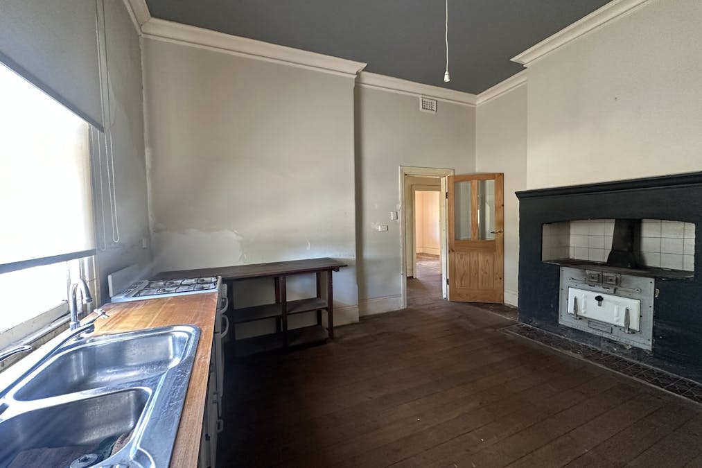 64 Taylor Street, Dumbleyung, WA, 6350 - Image 6