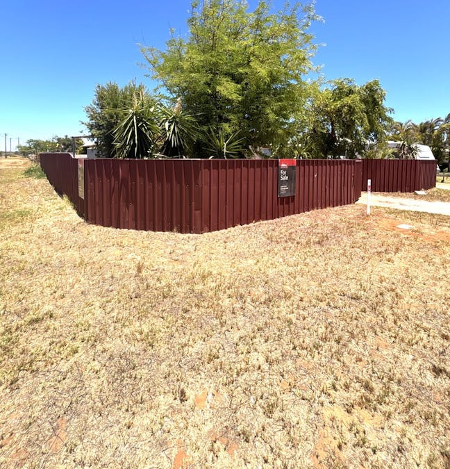 2 Illingworth Street, East Carnarvon, WA, 6701 - Image 1