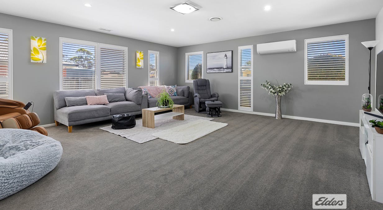 74 Walker Street, Wynyard, TAS, 7325 - Image 10