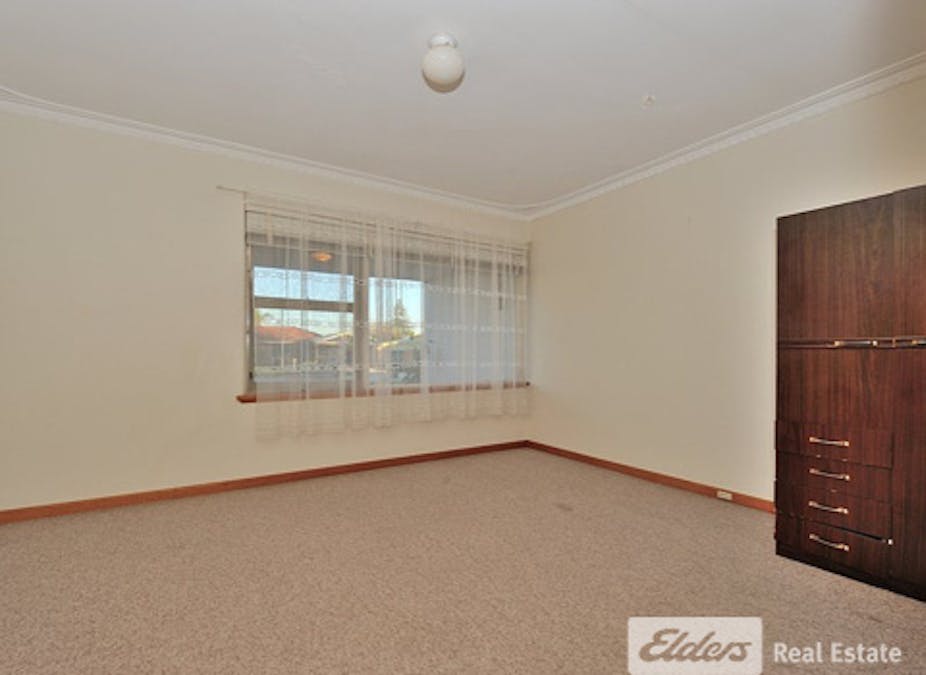 32B Langley Street, Rockingham, WA, 6168 - Image 7