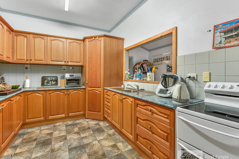 4-6 Andrews Street, Rendelsham, SA, 5280 - Image 14