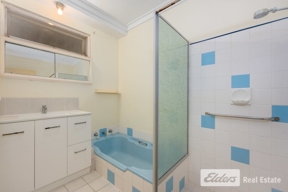 10 Chapman Road, Calista, WA, 6167 - Image 11