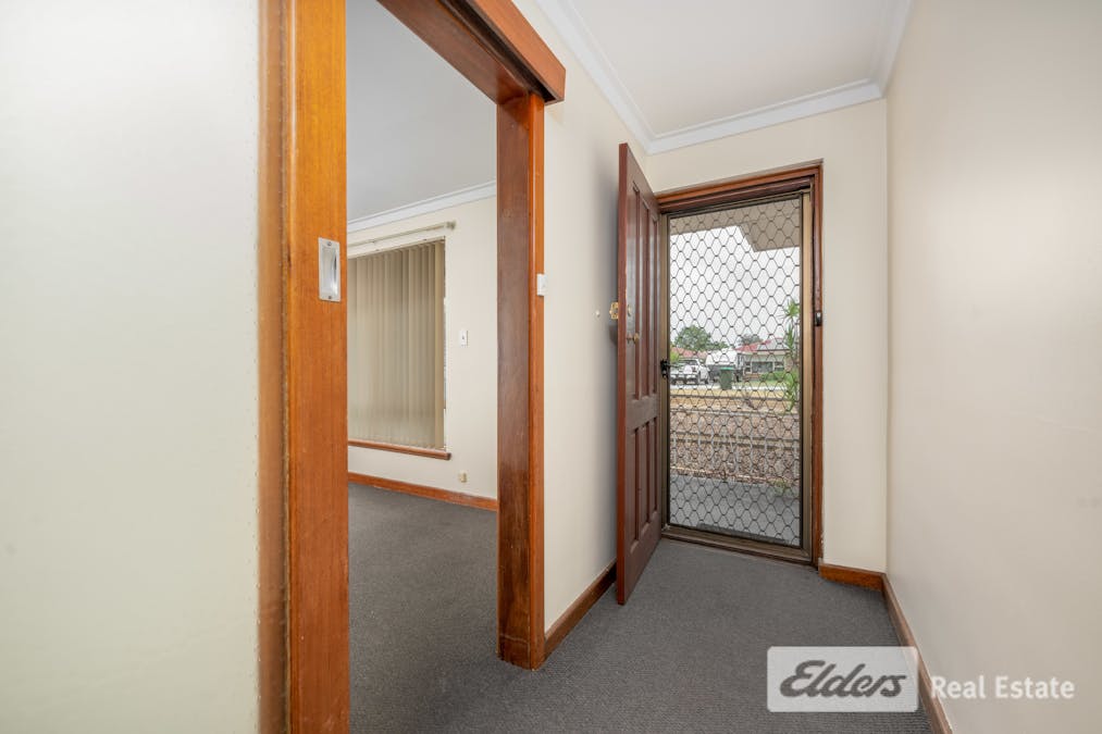 10 Chapman Road, Calista, WA, 6167 - Image 2