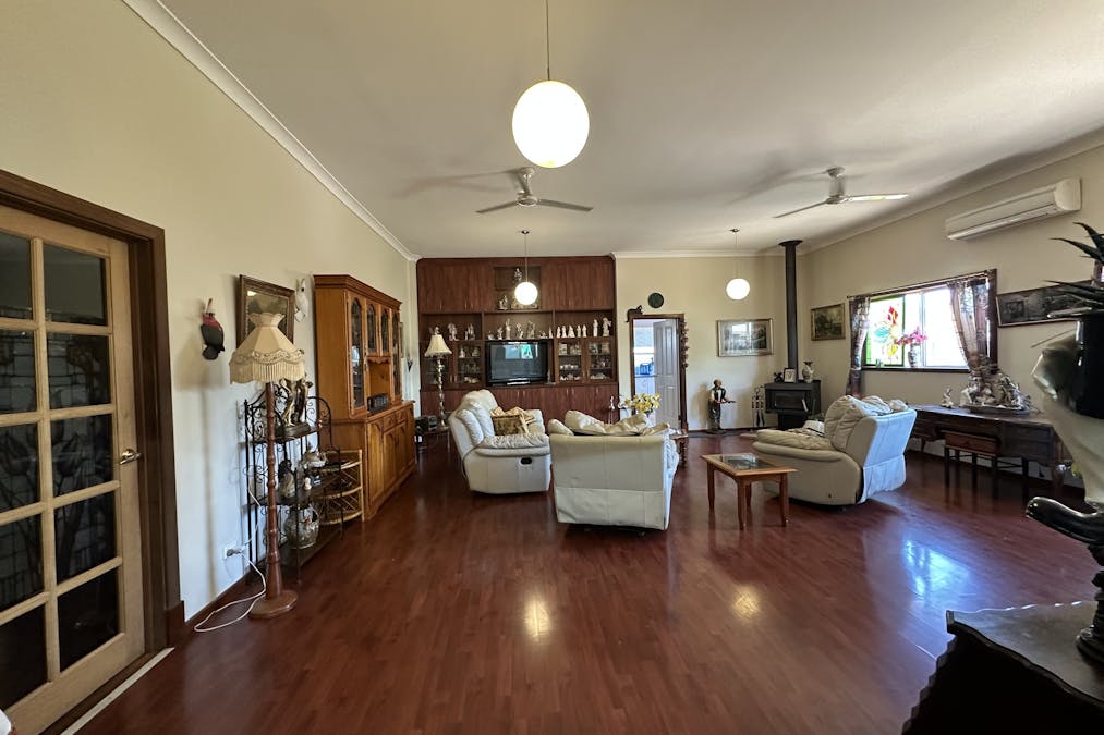 40  Tavistock Street, Wagin, WA, 6315 - Image 7