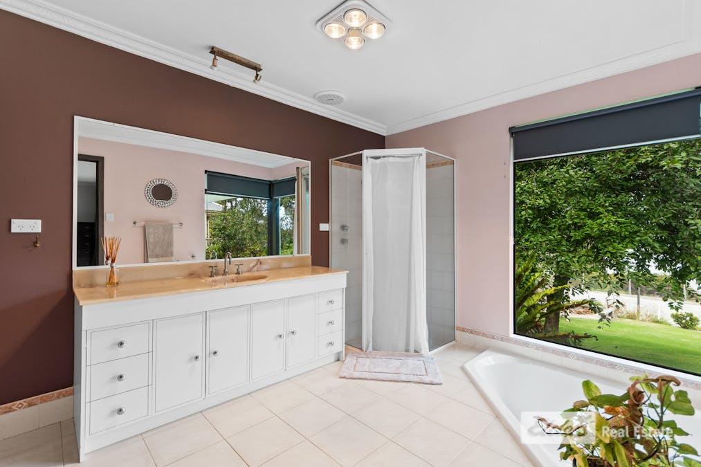 7 Shell Bay Road, Lower King, WA, 6330 - Image 18