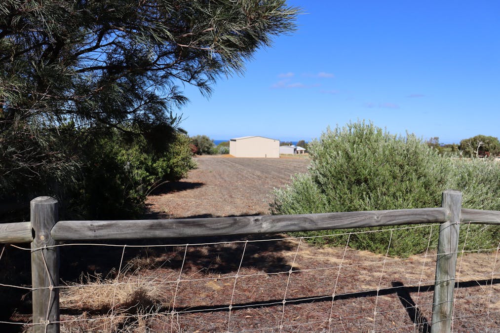 304 Eliza Shaw Drive, White Peak, WA, 6532 - Image 11