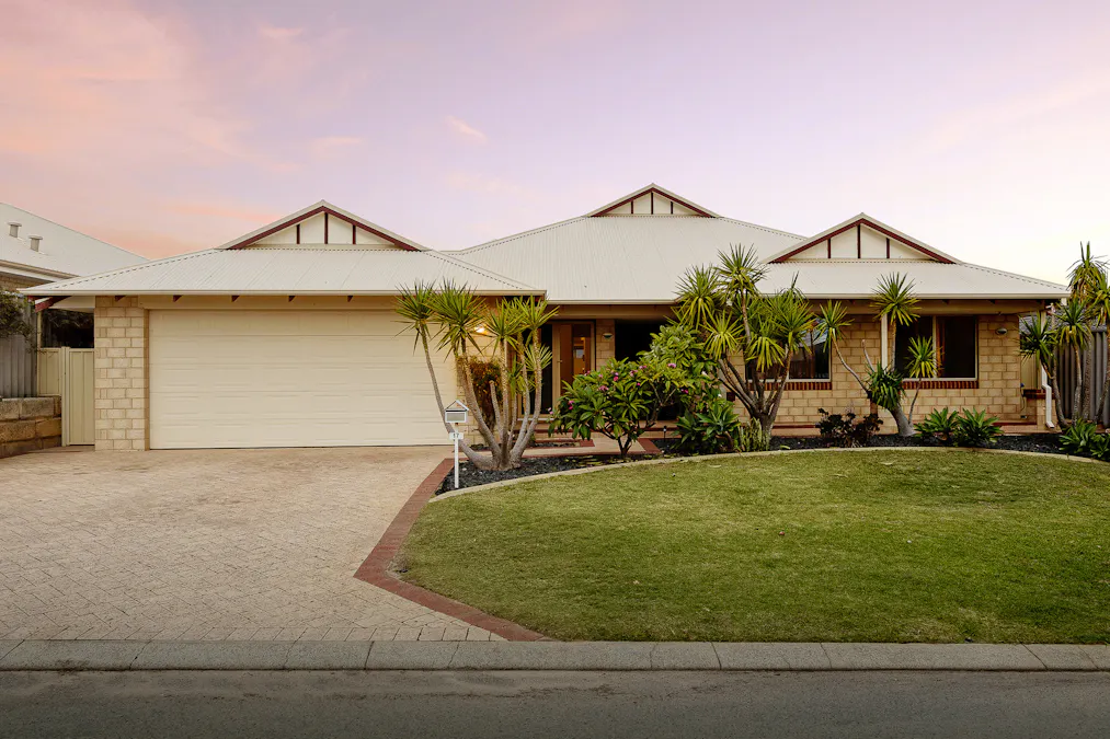 17 Claiborne Road, Secret Harbour, WA, 6173 - Image 1