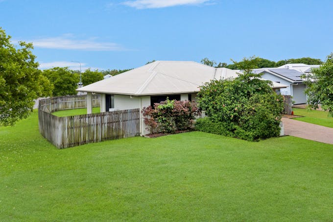 27  Summergold Street, Mount Low, QLD, 4818 - Image 1