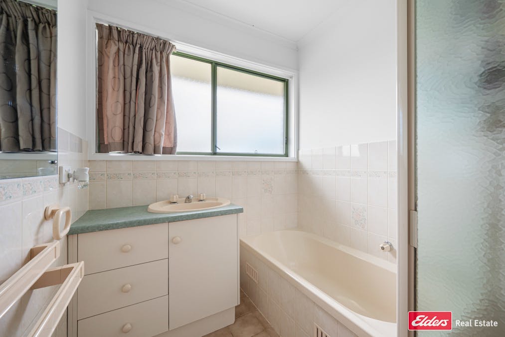 2 Seaview Drive, Kingston Se, SA, 5275 - Image 14