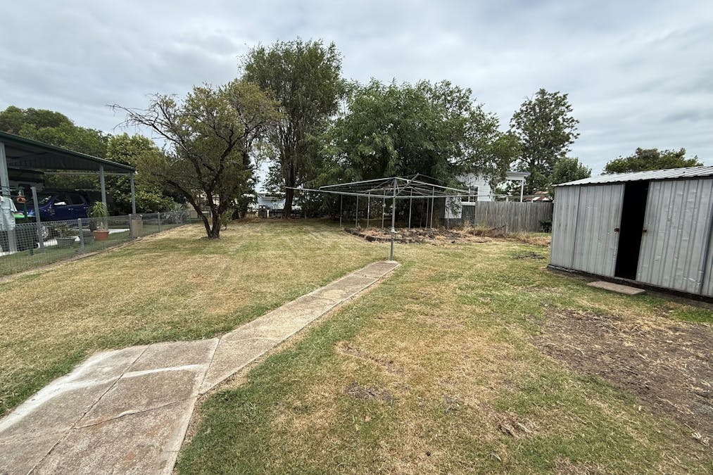 5 Countess Street, East Ipswich, QLD, 4305 - Image 11