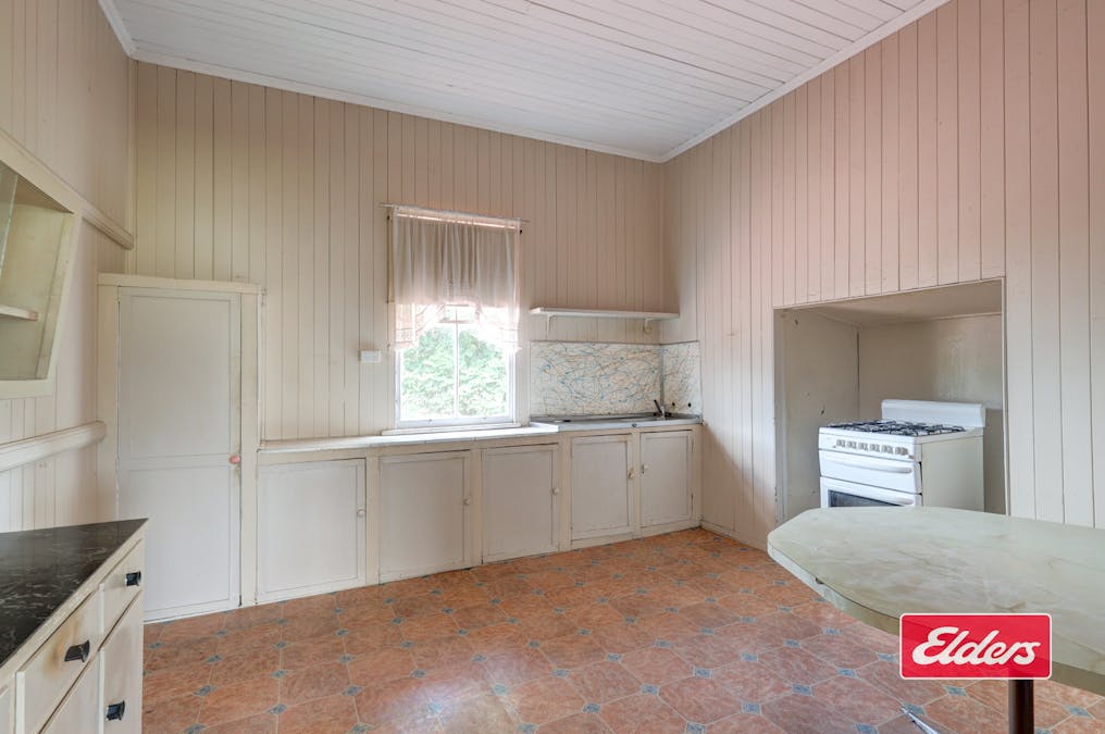 6 Holmes Street, North Ipswich, QLD, 4305 - Image 3