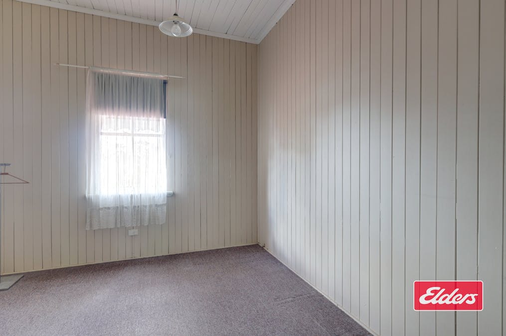 6 Holmes Street, North Ipswich, QLD, 4305 - Image 11