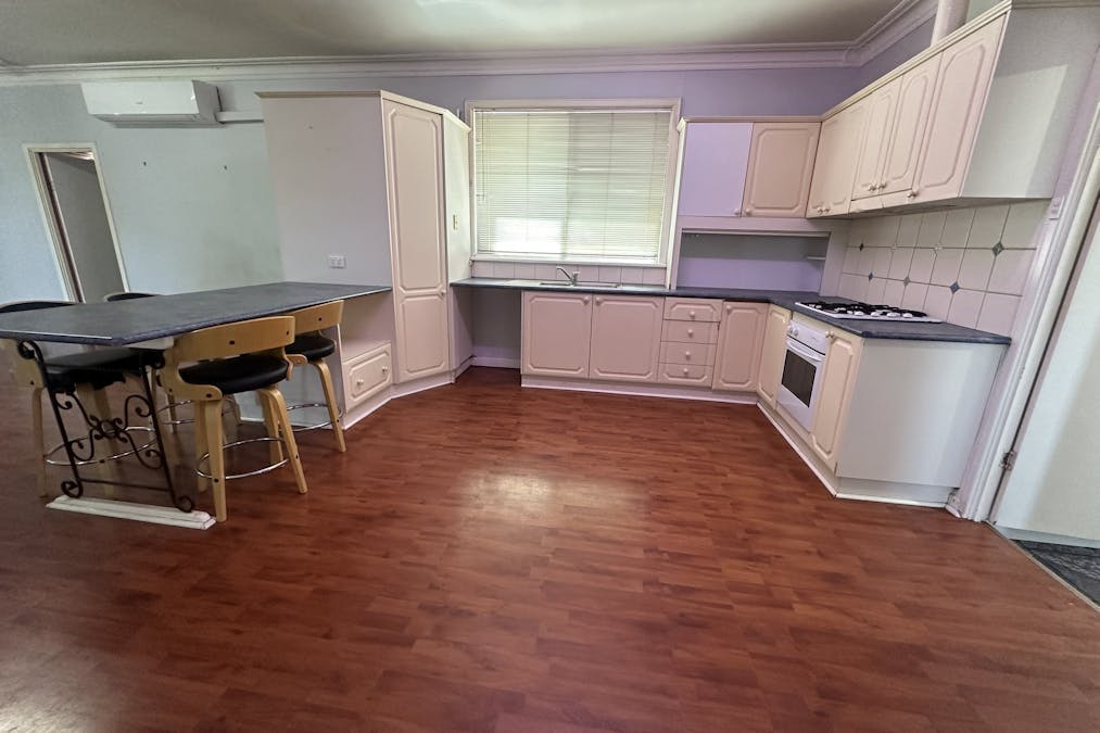 18 Braeside Road, Katanning, WA, 6317 - Image 5