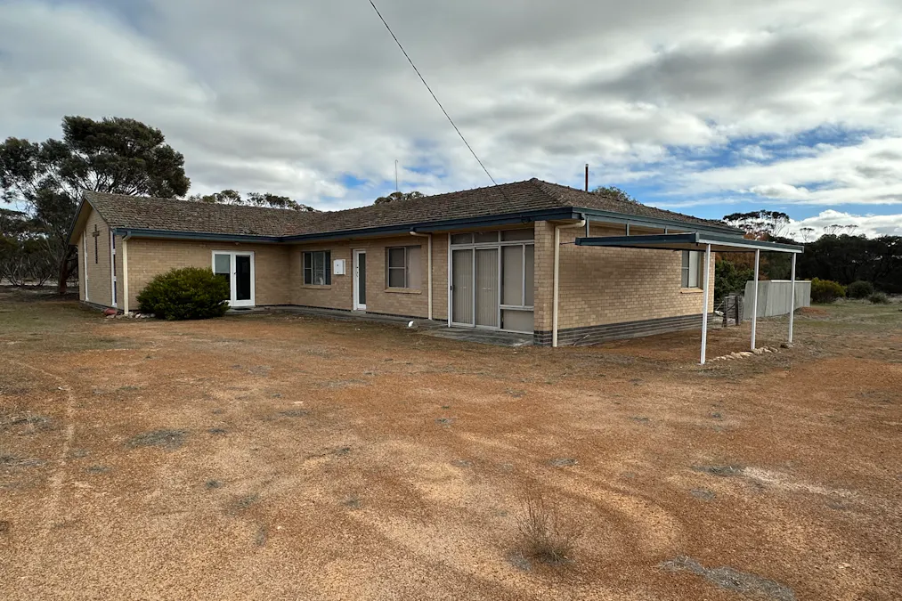 39 Jaekel Street, Ongerup, WA, 6336 - Image 1