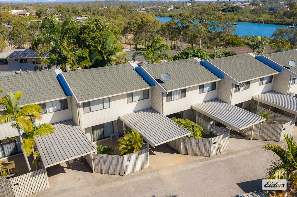 10/28 Parkside Street, Tannum Sands, QLD, 4680 - Image 1