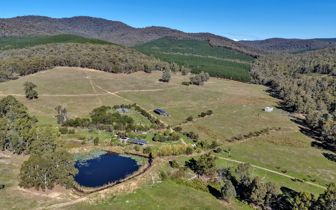 25 Jones Road, Tatong, VIC, 3673 - Image 13