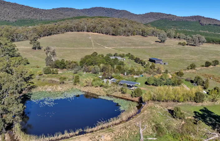 25 Jones Road, Tatong, VIC, 3673 - Image 1