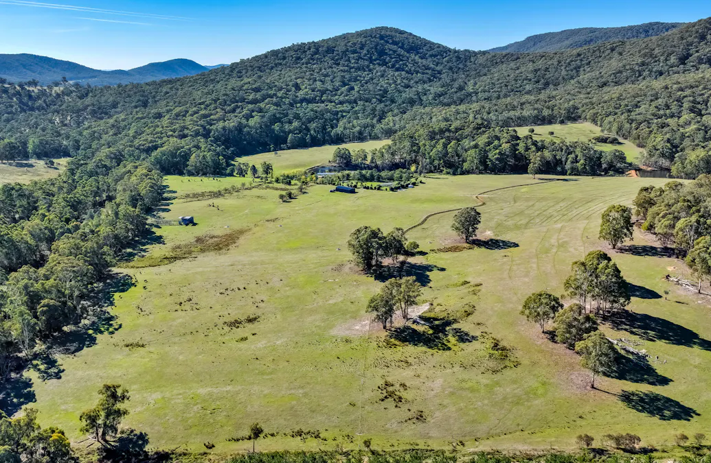 25 Jones Road, Tatong, VIC, 3673 - Image 10