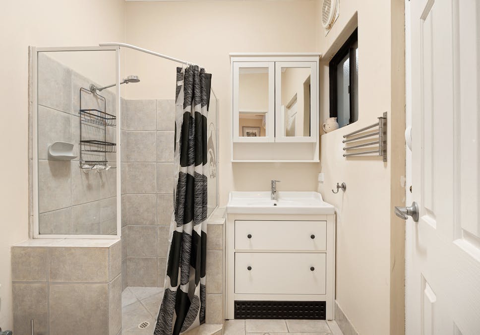 20 Warnbro Beach Road, Safety Bay, WA, 6169 - Image 18