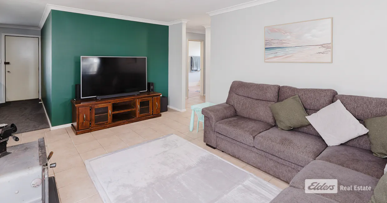 6 Salvado Road, Orana, WA, 6330 - Image 9