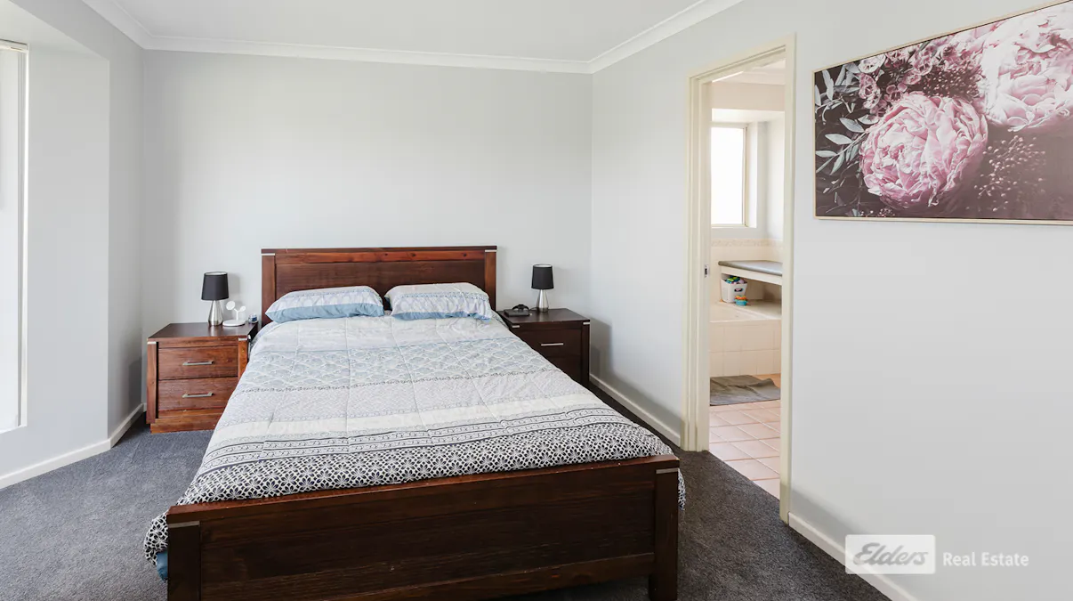 6 Salvado Road, Orana, WA, 6330 - Image 11