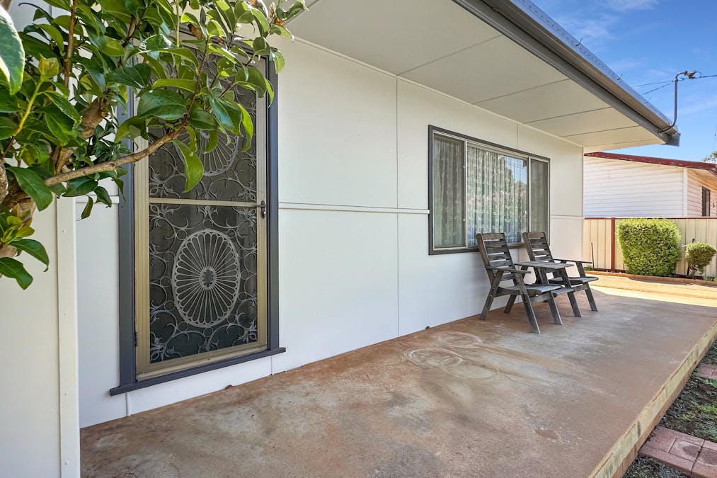 59 Bradley Street, Cobar, NSW, 2835 - Image 2