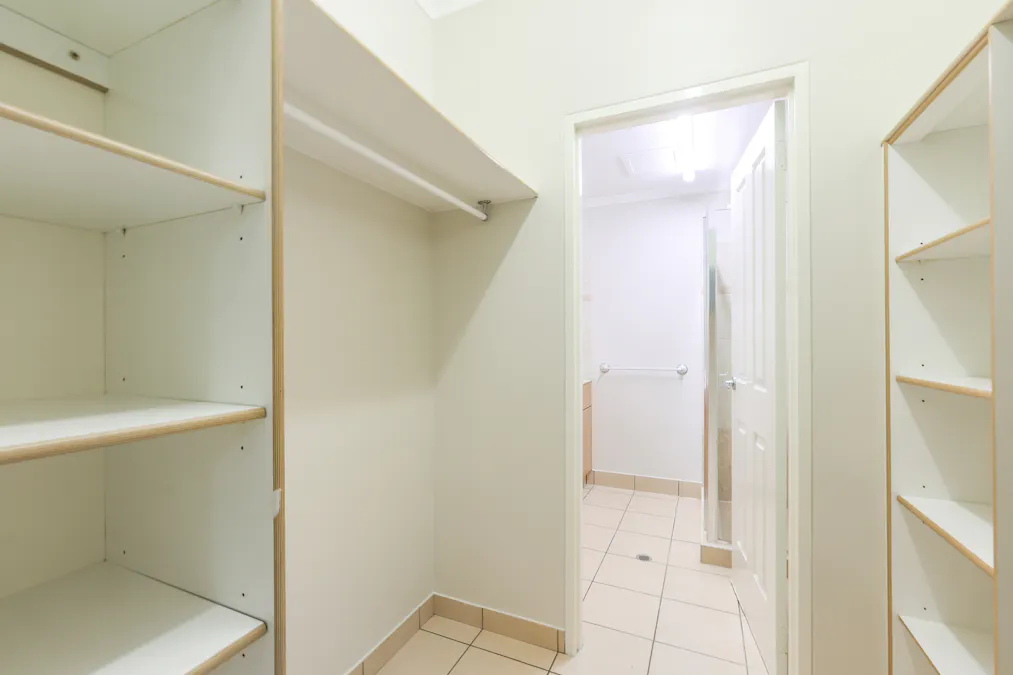 2/80 Woods Street, Darwin City, NT, 0800 - Image 7