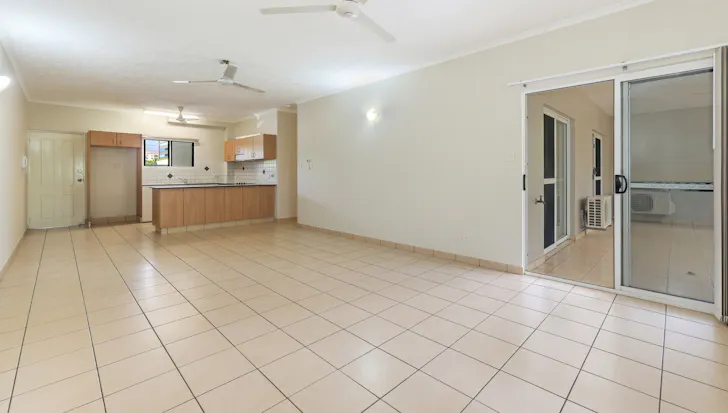 2/80 Woods Street, Darwin City, NT, 0800