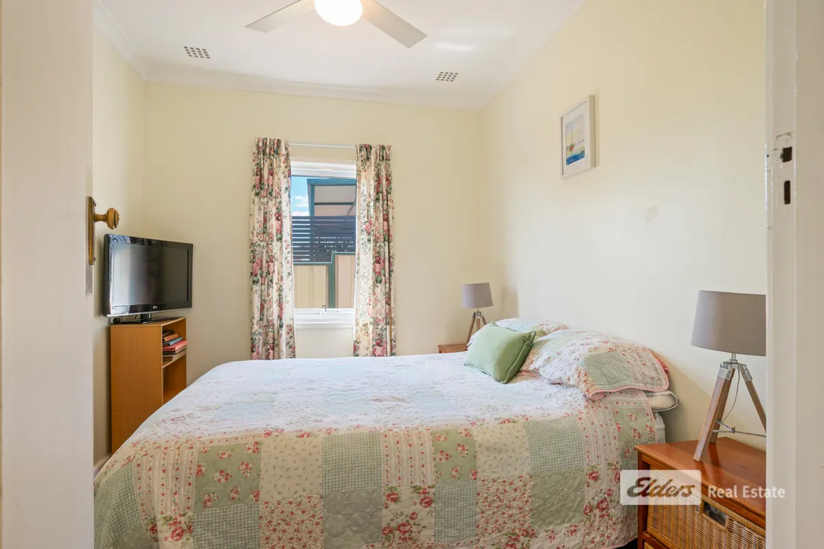 22 Palmer Street — photo 13 of 27