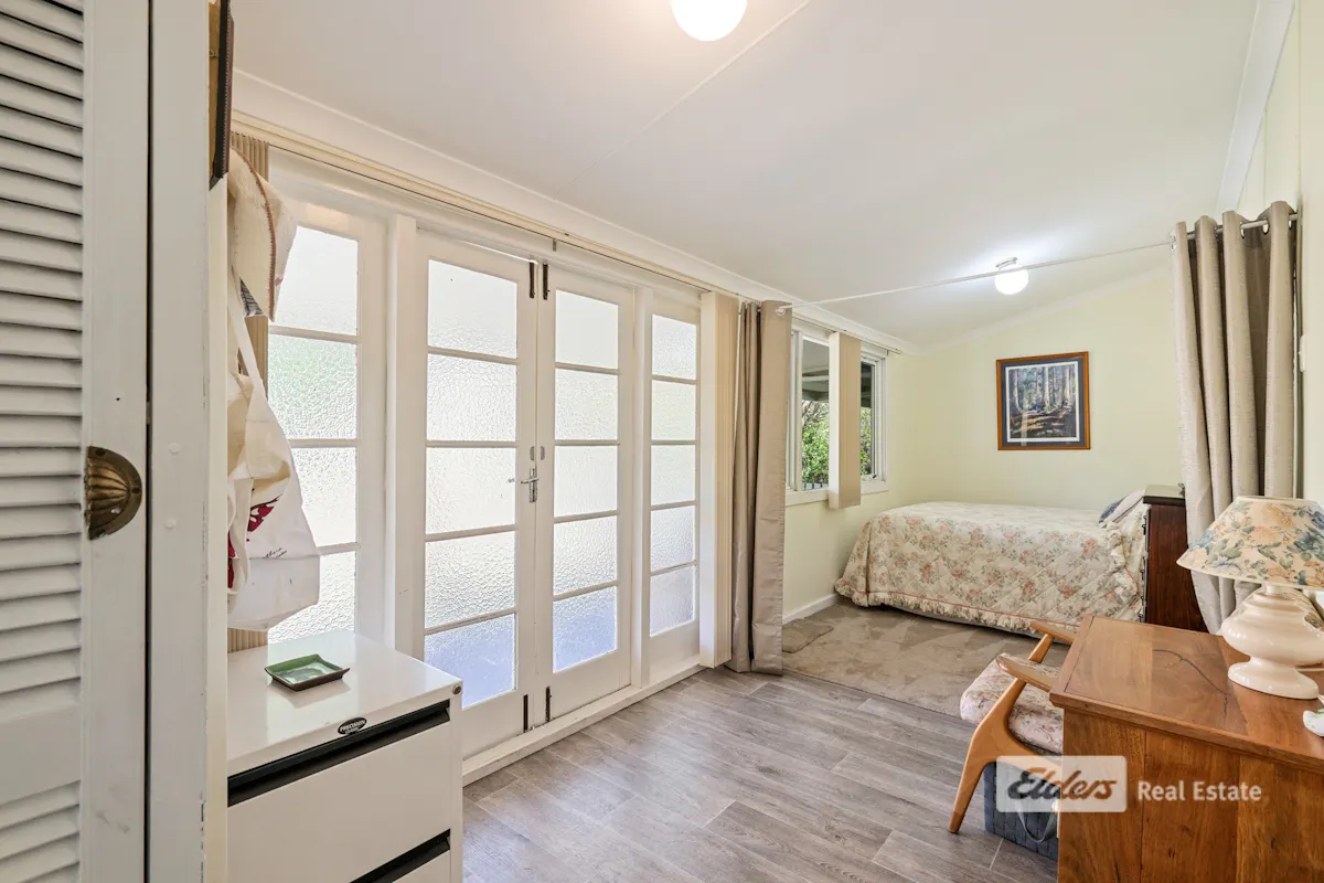 22 Palmer Street — photo 18 of 27