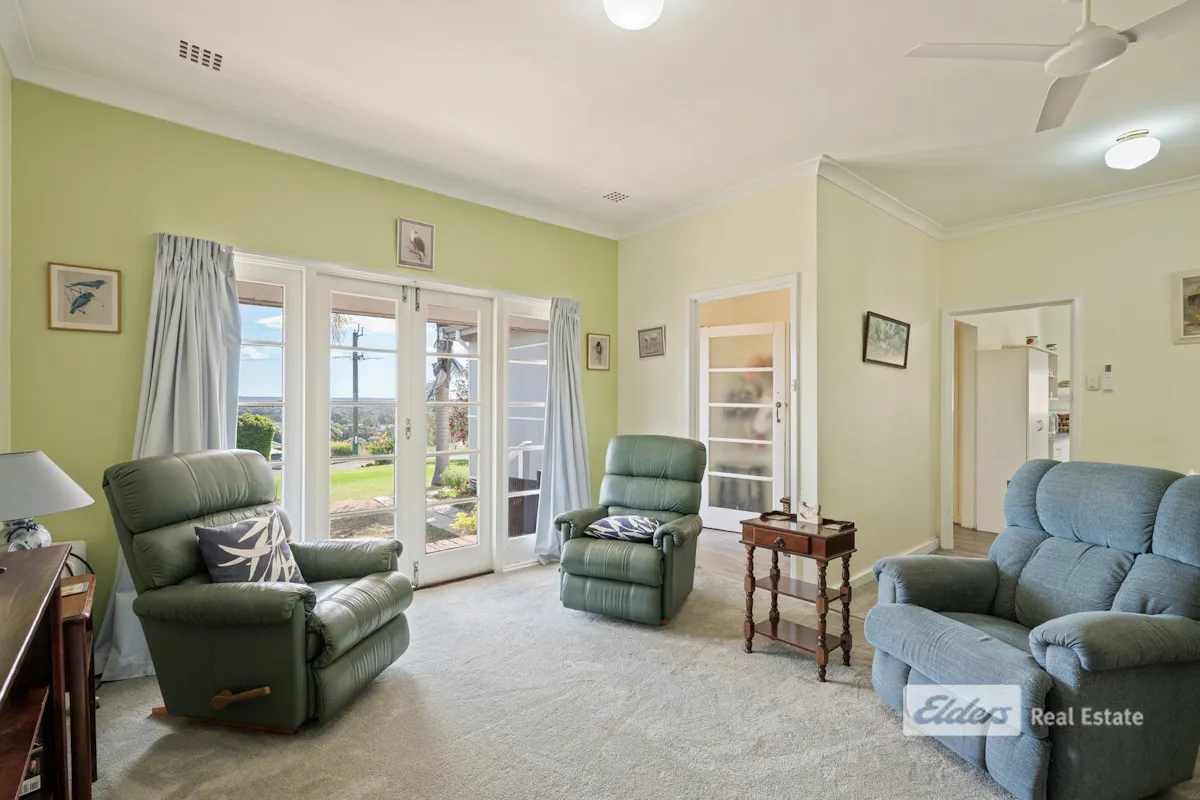 22 Palmer Street — photo 9 of 27