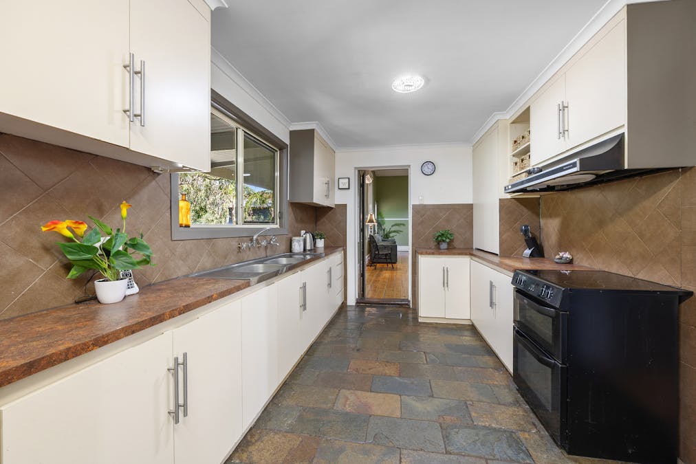 16-18 Adelaide Road, Palmer, SA, 5237 - Image 5