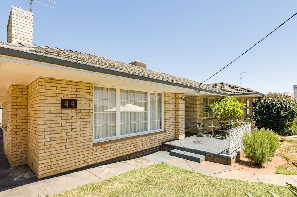 44 Gordon Street, Northam, WA, 6401 - Image 2