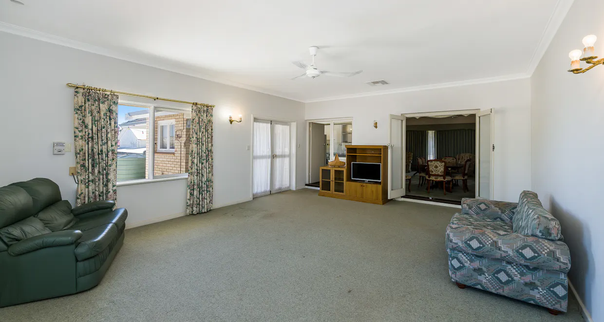 44 Gordon Street, Northam, WA, 6401 - Image 10