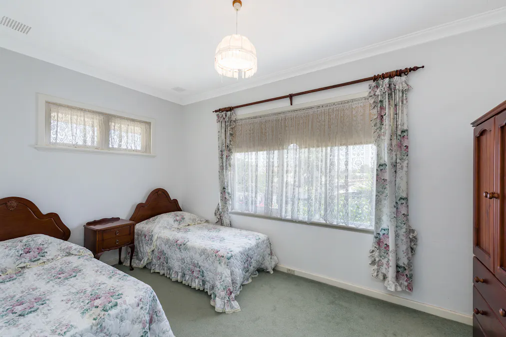 44 Gordon Street, Northam, WA, 6401 - Image 16