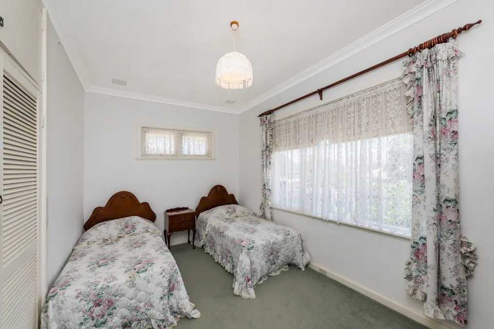 44 Gordon Street, Northam, WA, 6401 - Image 15