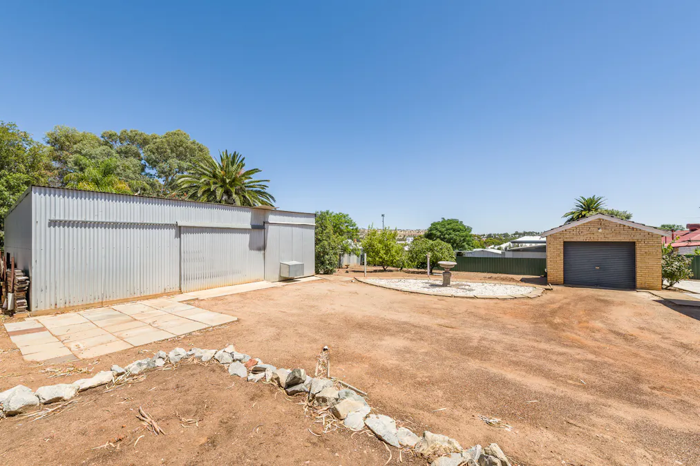 44 Gordon Street, Northam, WA, 6401 - Image 25