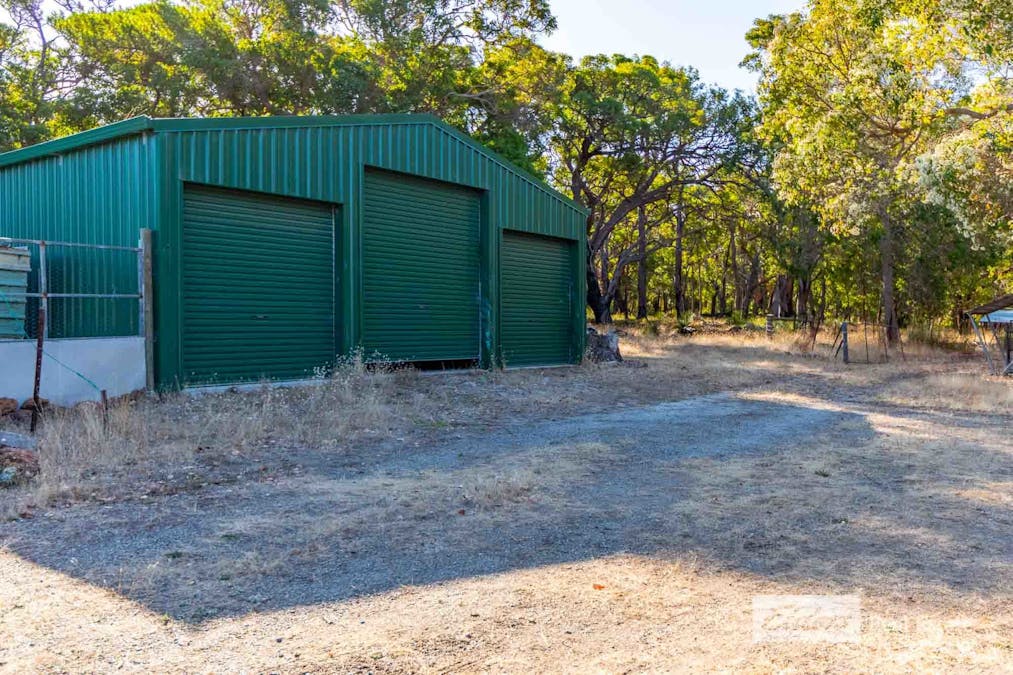 92 Warren Road, Millbrook, WA, 6330 - Image 28