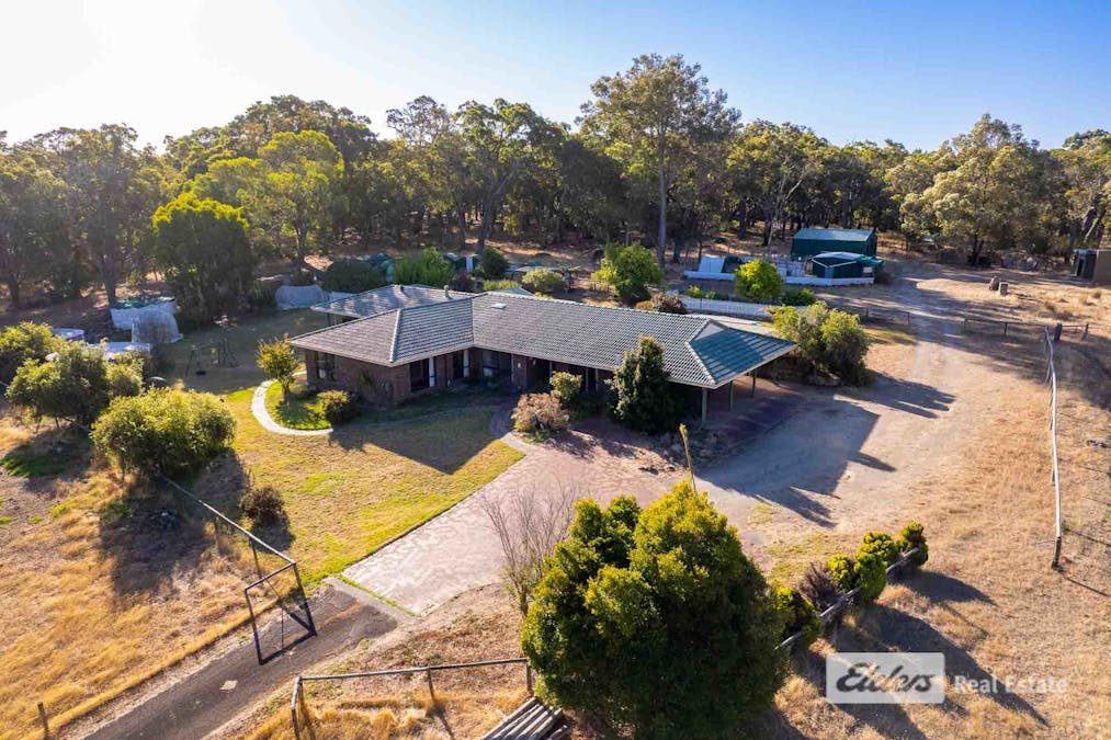 92 Warren Road, Millbrook, WA, 6330 - Image 1