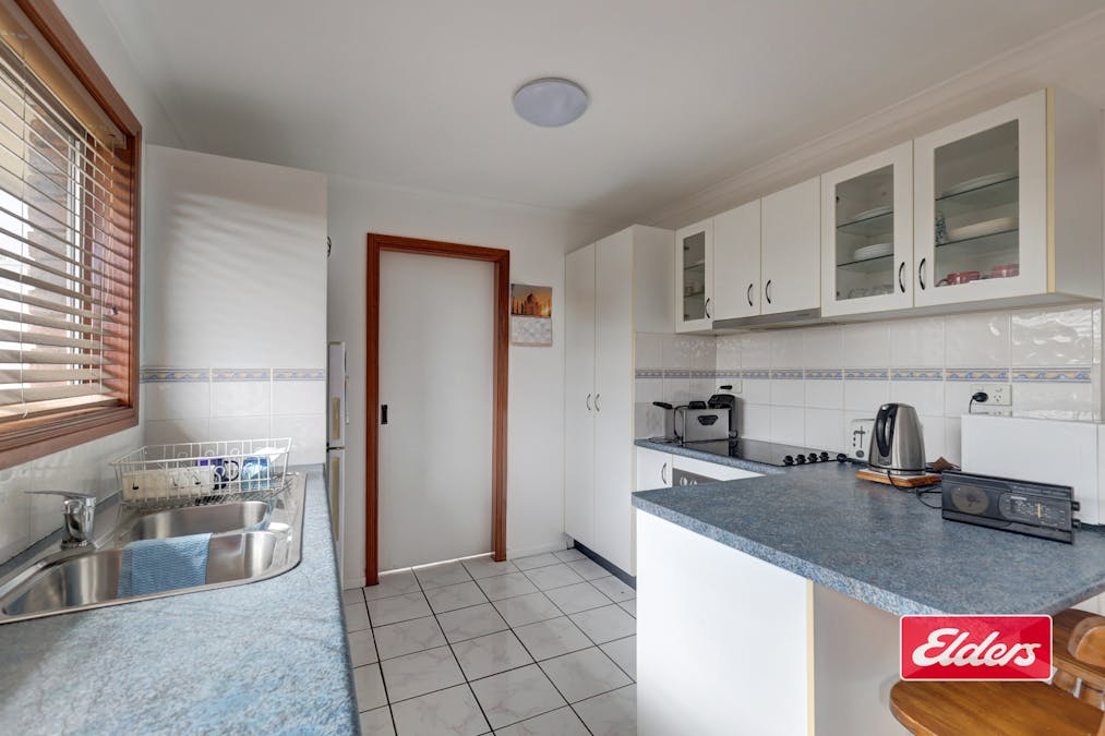 3 Ian Street, Eastern Heights, QLD, 4305 - Image 4