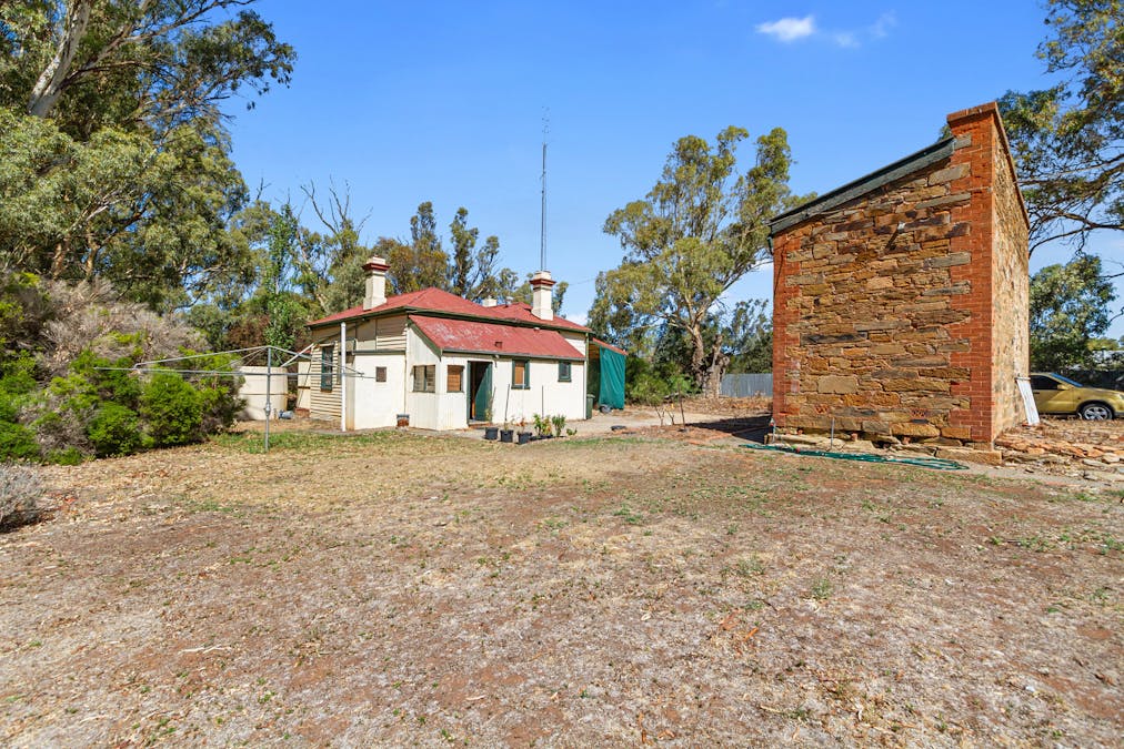 19 John Street, Hallett, SA, 5419 - Image 12
