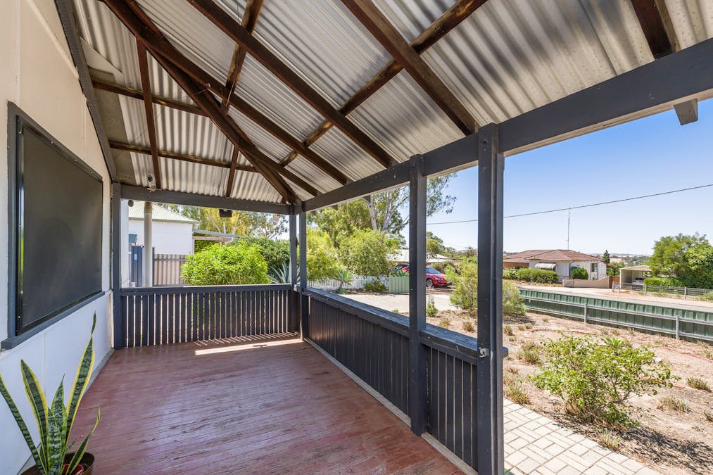 1 Sholl Street, Northam, WA, 6401 - Image 3