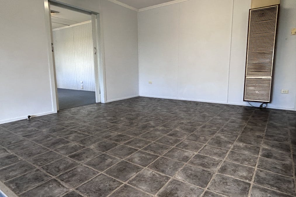 13 Moy Street, Dalby, QLD, 4405 - Image 7