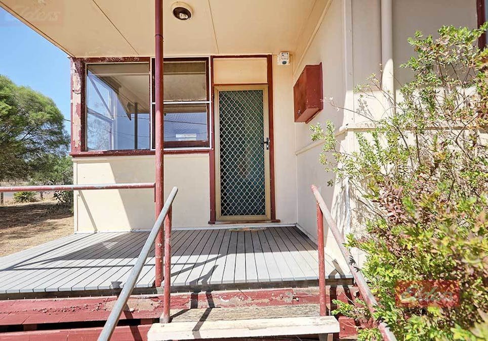 112 Bannister Street, Narrogin, WA, 6312 - Image 4