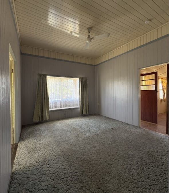 72 Pratten Street, Dalby, QLD, 4405 - Image 9